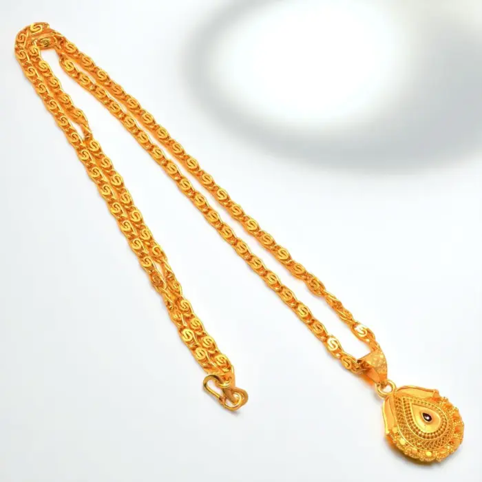 QKATIKA DESIGNER MATE FISNISH GOLD PLATED PENDANT WITH CHAIN - Image 3